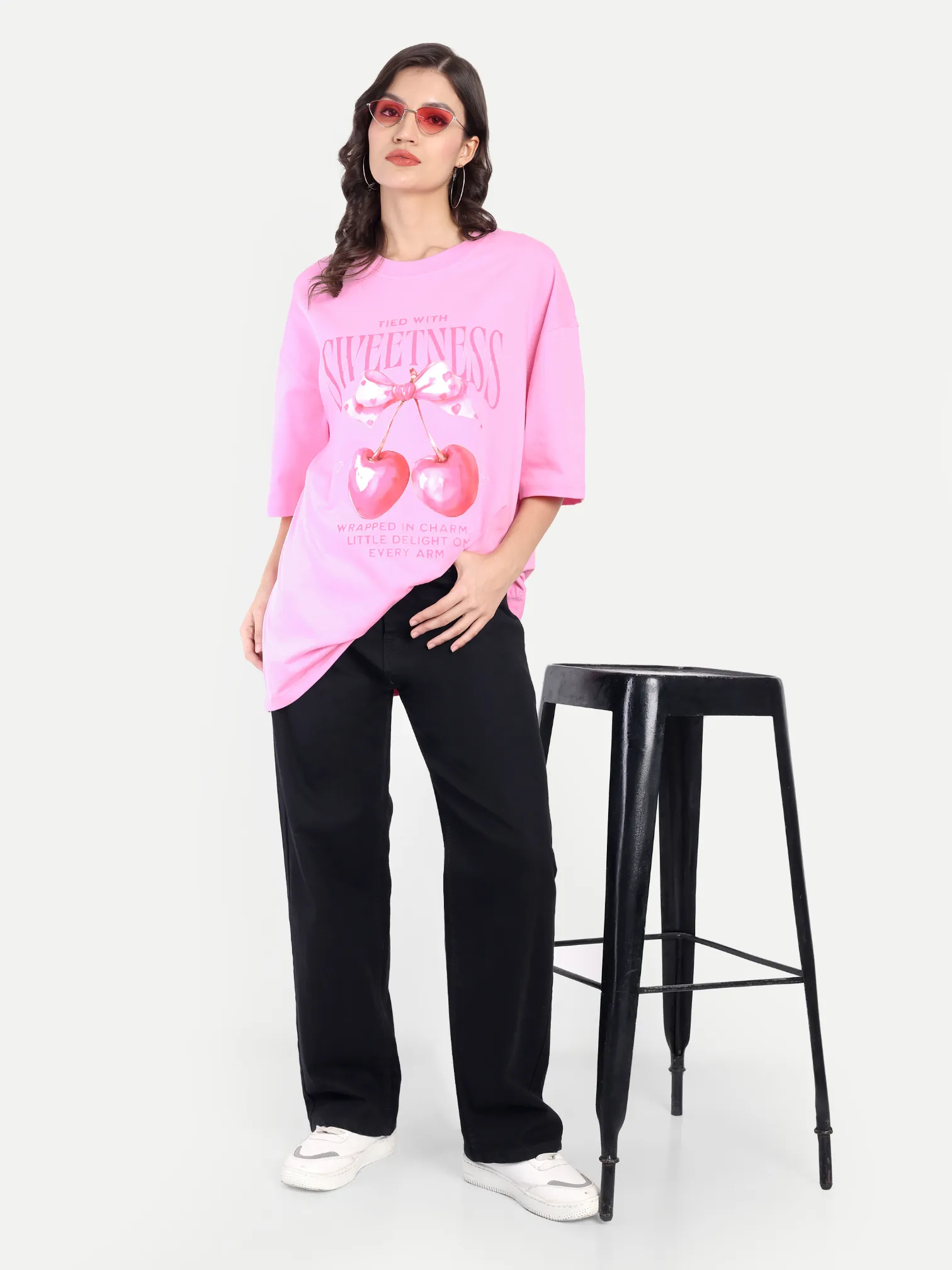 ecomm female shoot
